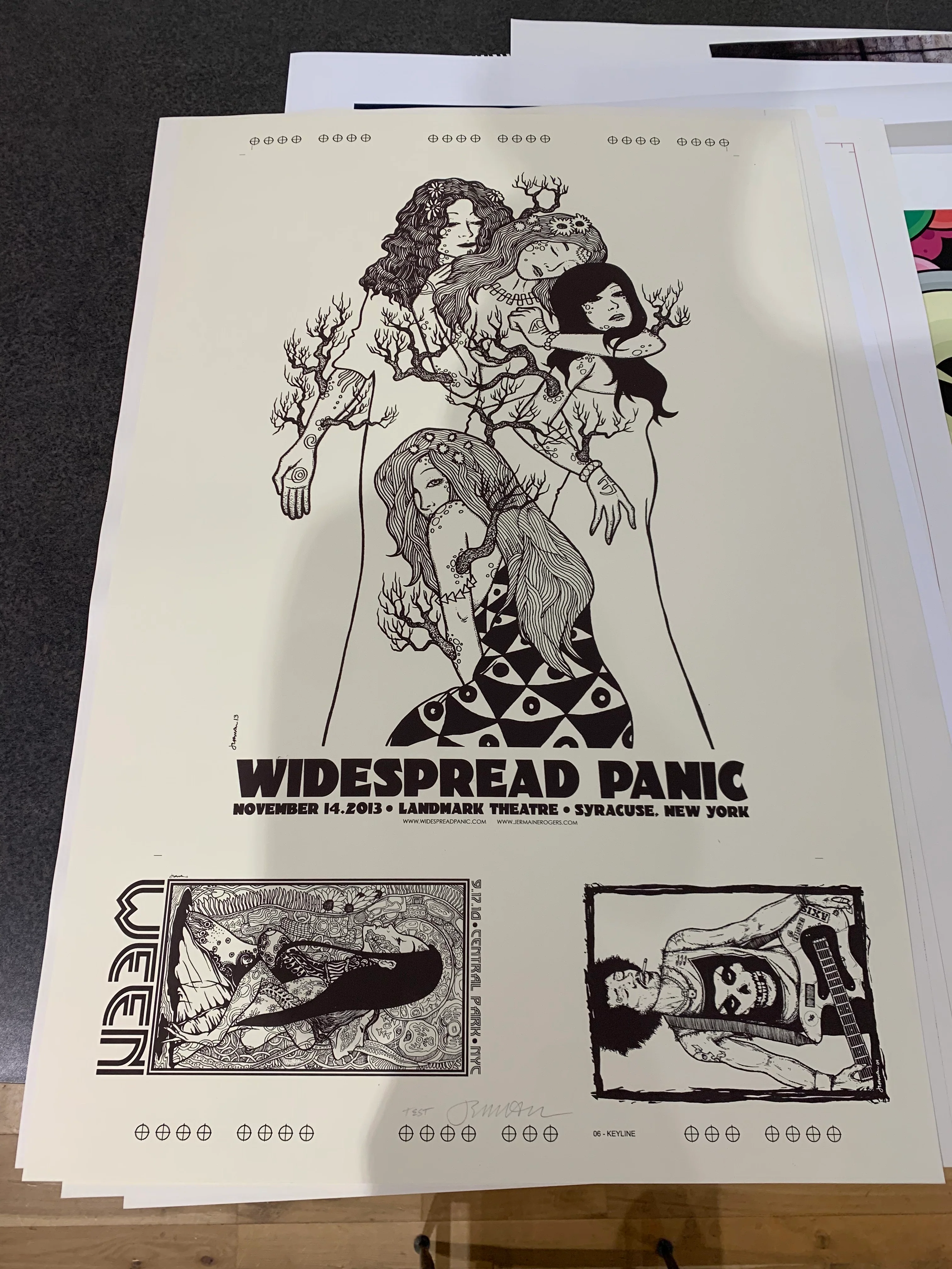 Widespread Panic Syracuse, NY 11.14.13 - RARE TEST - Uncut Keyline with Ween and Hendrix minis